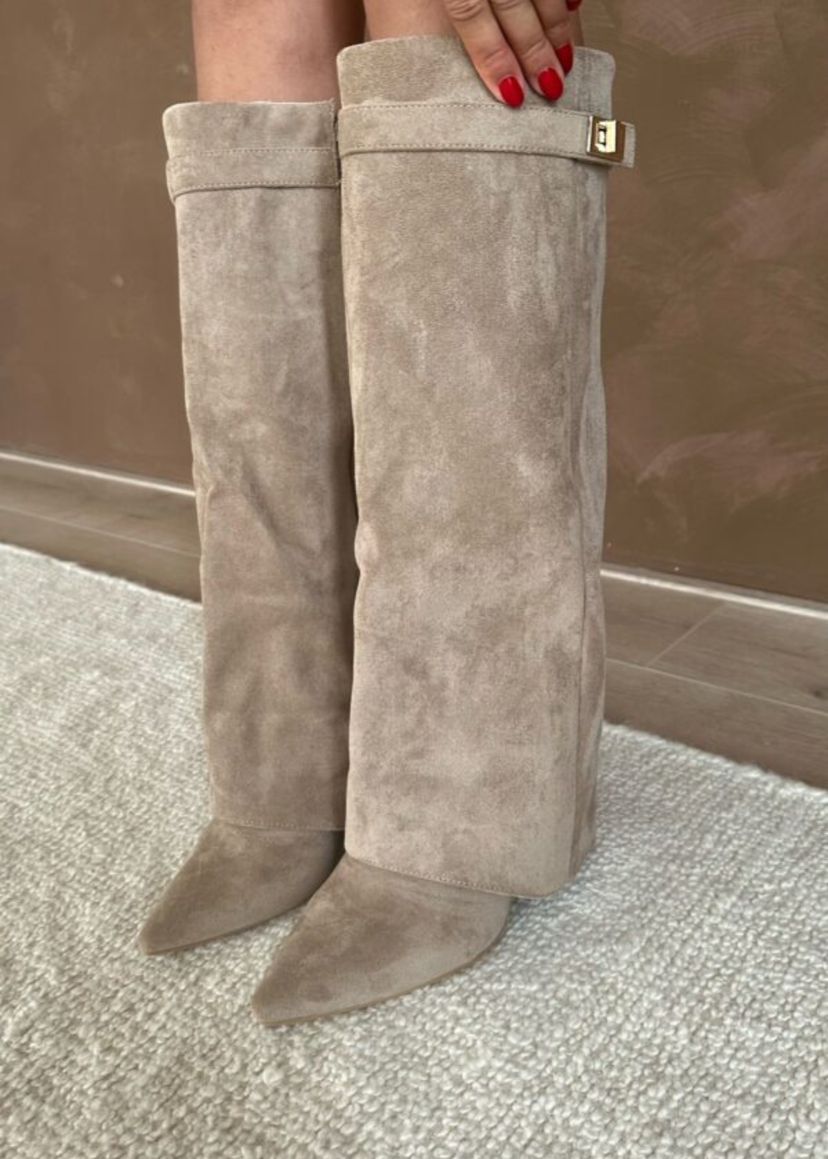Olushia Suede Boots